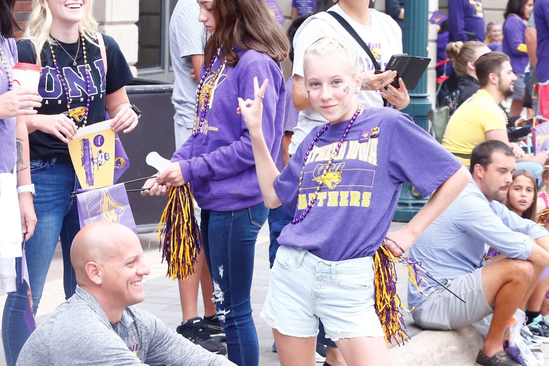 100221-uni-hoco-14